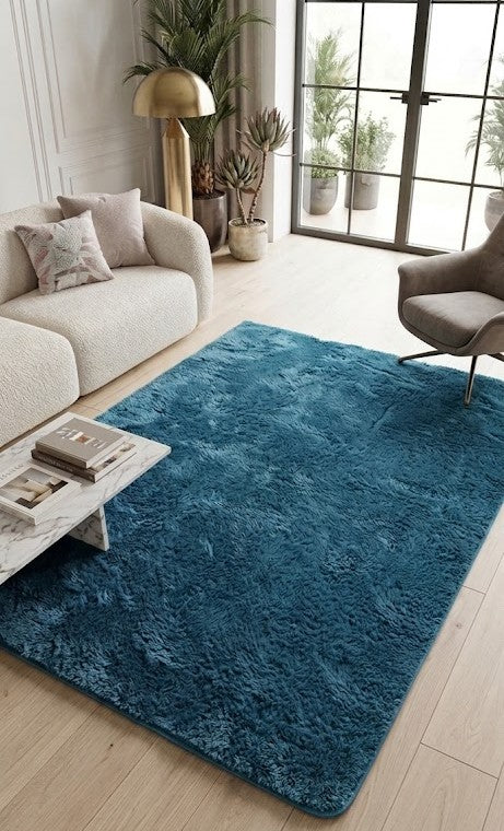 Tepih Aksu Royal Blu – Qilim i Butë Ngjyrë Blu Premium për Sallon dhe Dhomë Gjumi