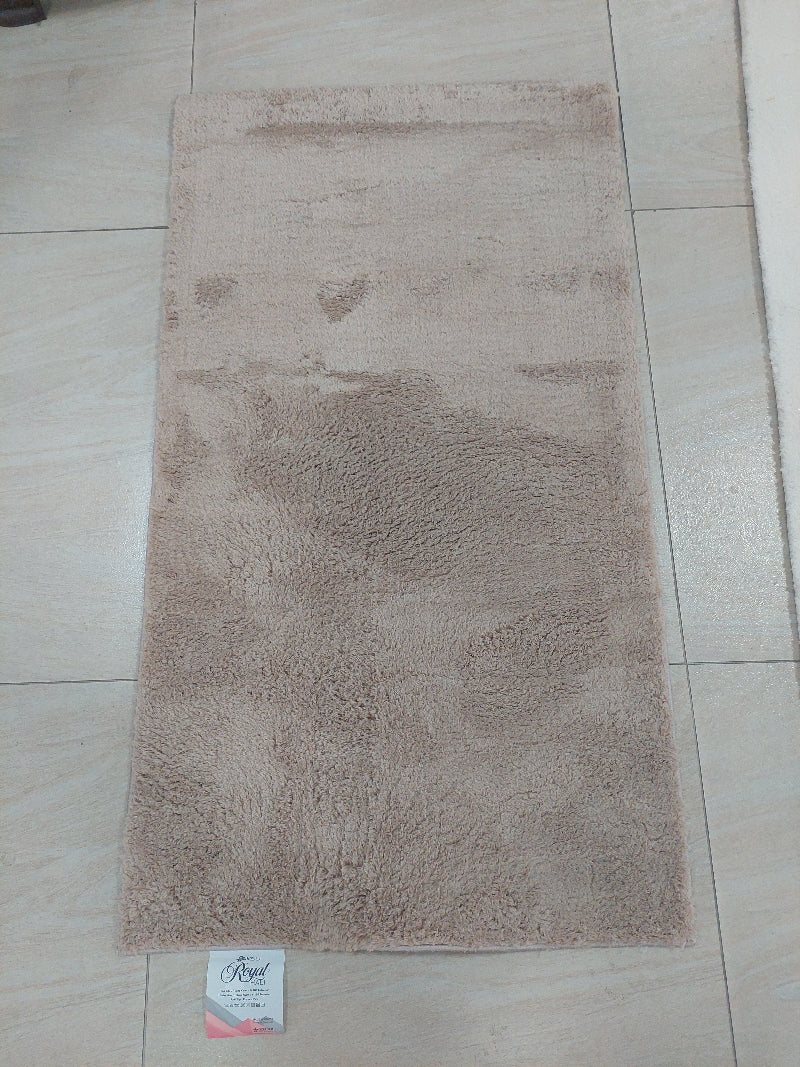 Tepih Aksu Royal Bezhë – Qilim i Butë Anti-Slip Premium për Sallon dhe Dhomë Gjumi